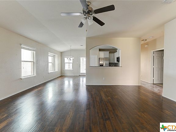 3rd image of 1325 Amber Dawn Dr