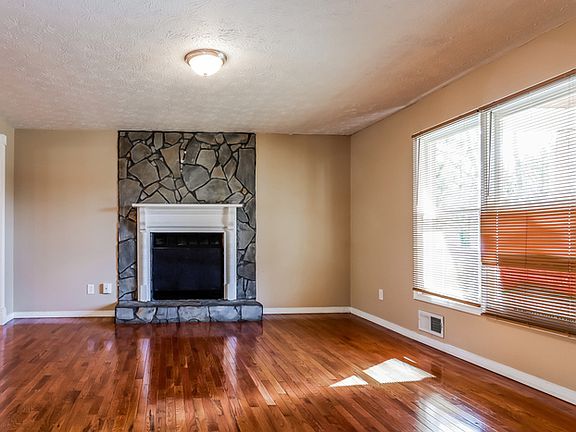 3rd image of 2830 Broxton Mill Ct