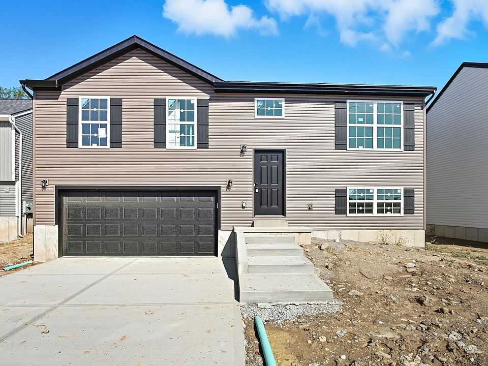 1st image of 125 Belmont Ct