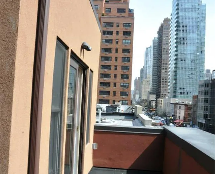 945 2nd Ave #PENTHOUSE — Photo 7