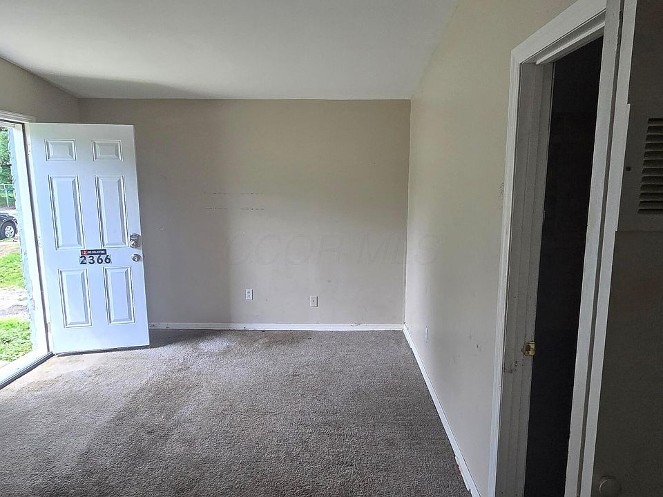 2nd image of 2366-2268 Howey Rd