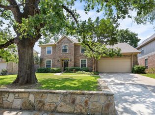 2137 Brentcove Dr, Grapevine, TX 76051
