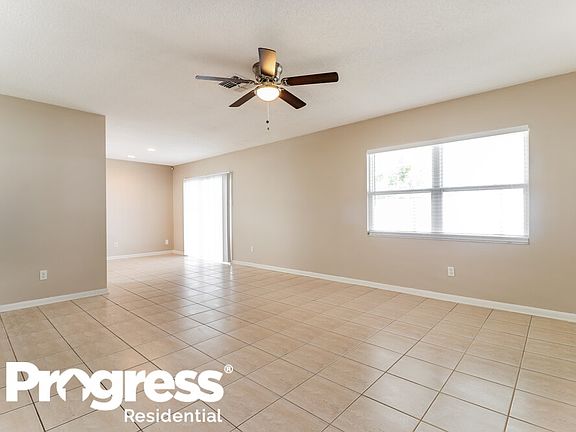 3rd image of 6715 Gilda Dr