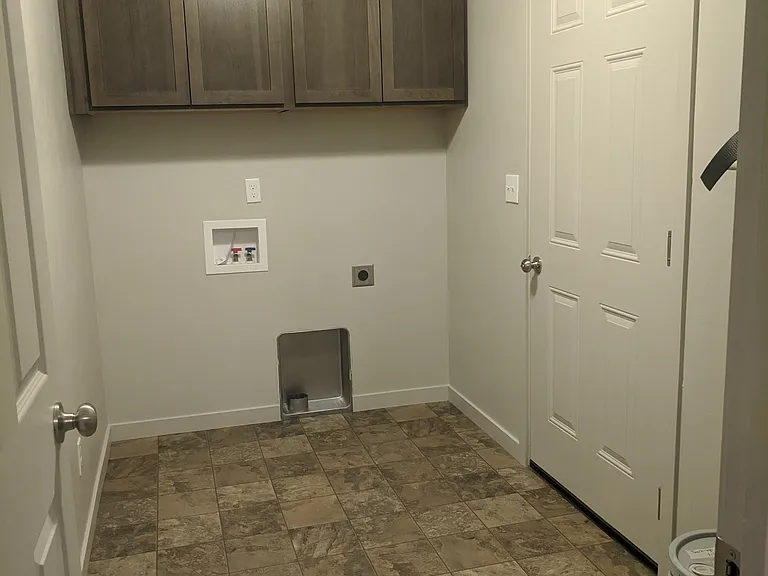28 Empire Loop — Photo 11