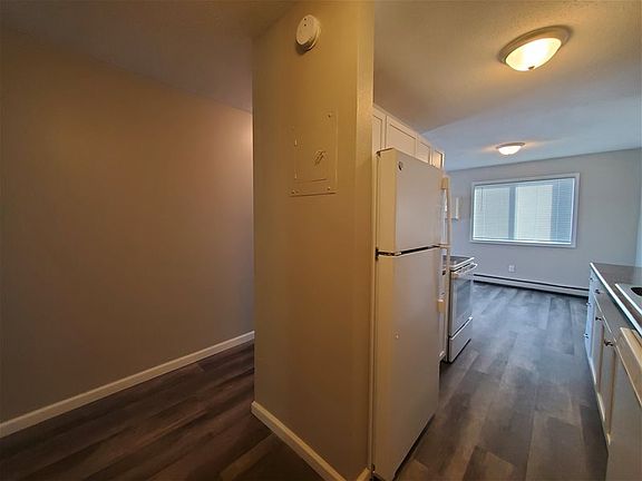 2nd image of 1811 22nd Ave S #107