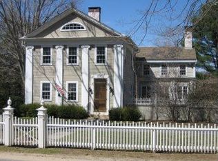 129 Town Woods Rd, Lyme, CT 06371