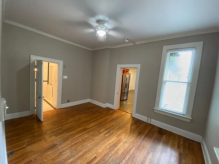 60 Smith Pl — Photo 5