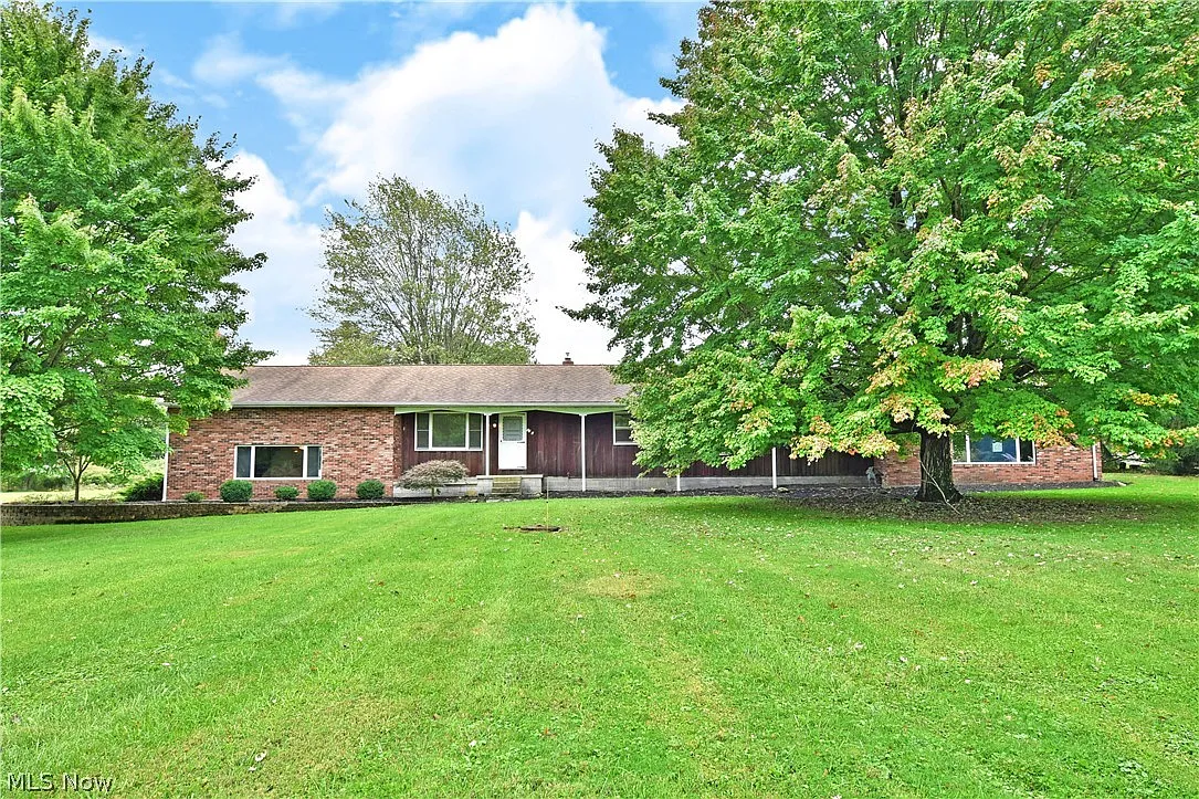 5334 Cadwallader Sonk Rd photo 1