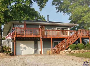 7658 Trail Rd, Meriden, KS 66512