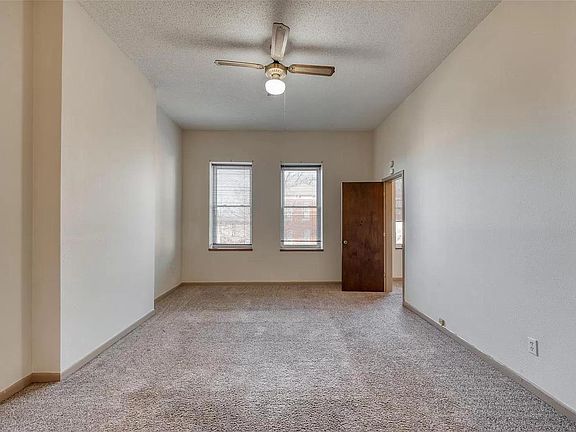 4th image of 3628 California Ave #2