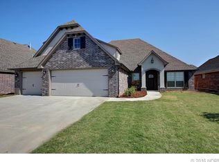 8437 N 77th Ave E, Owasso, OK 74055