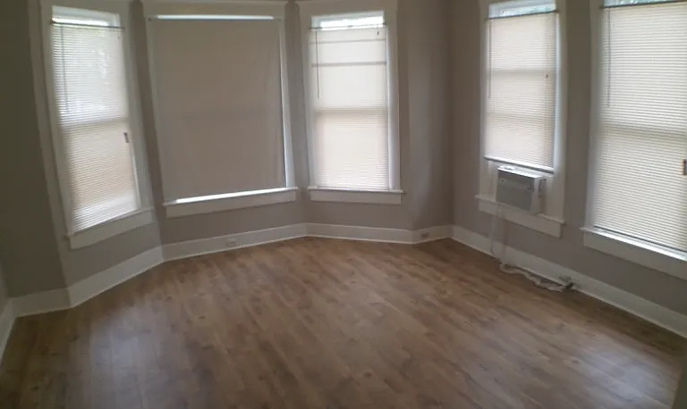 1138 W Ashby Pl #1 — Photo 6