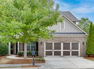 6932 Big Sky Dr, Flowery Branch, GA 30542