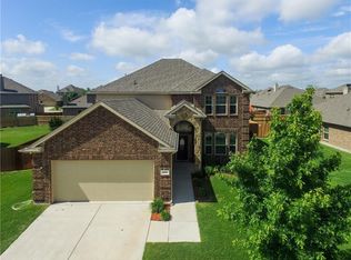 134 Holly St, Waxahachie, TX 75165