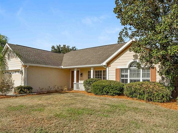 3rd image of 4803 Jeanette Ct