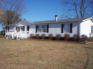 138 Crittenden Rd, Deltaville, VA 23043