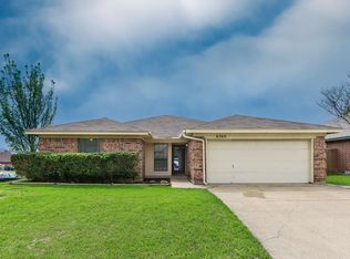 6360 Ripple Springs Dr, Watauga, TX 76148