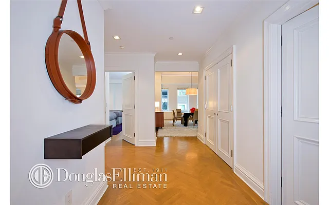 Rented by Douglas Elliman | media 15