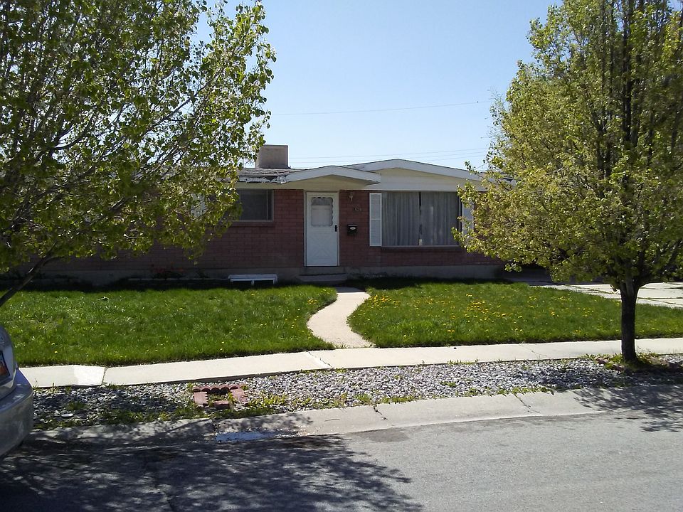 2nd image of 1629 W Smiley Dr