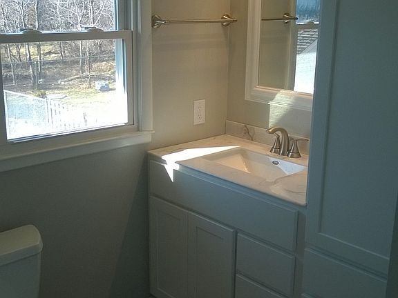3rd image of 5623 W Allerton Ave