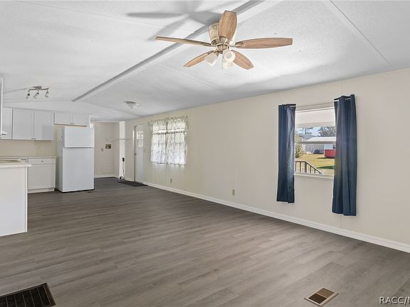 5th image of 9771 SE 171st Pl