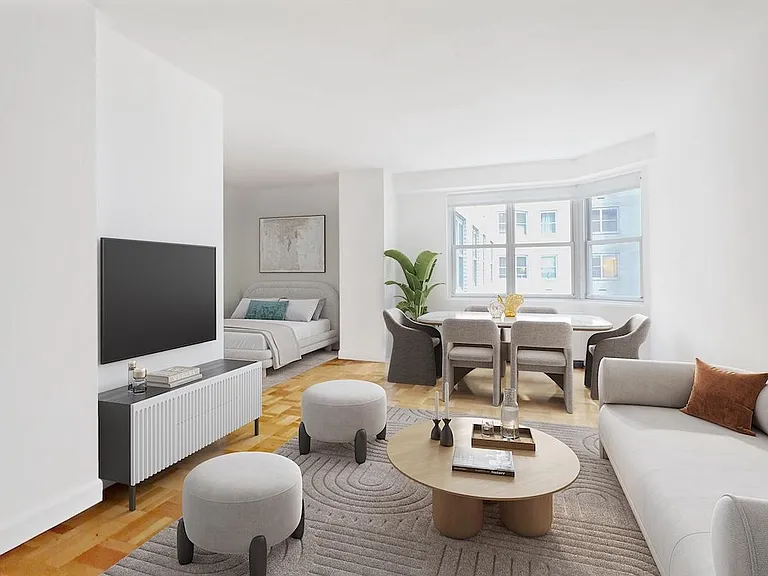 500 E 77th St #314 — Photo 1