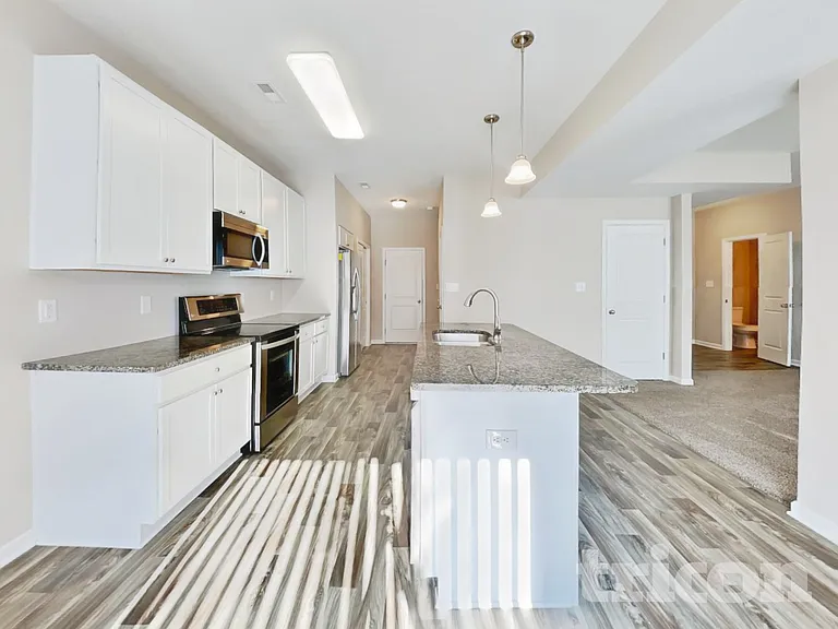 1105 Tomahawk Pl — Photo 5