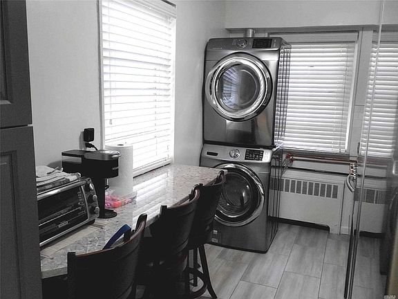 3rd image of 60-12 251st St