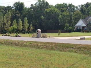 103 Macy Ct, Christiana, TN 37037