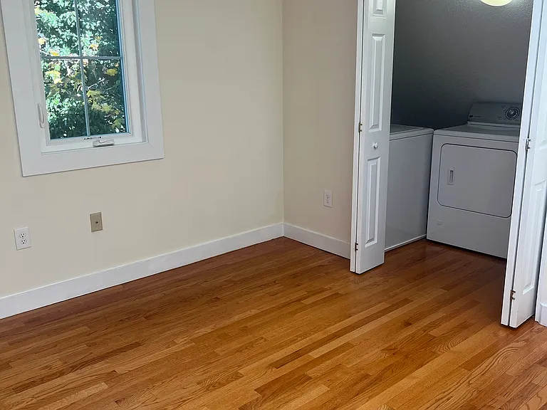 896 Quinnipiac Ave #3 — Photo 26