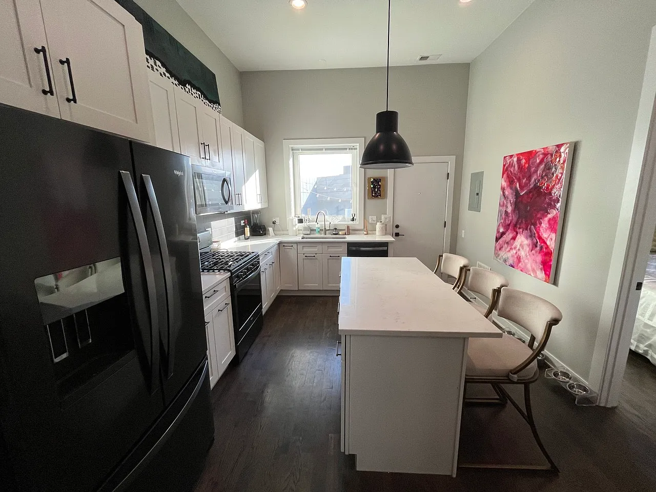 2 bed, 1100 sqft, $3,450 — Photo 4