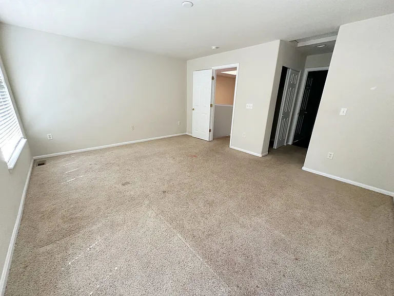 22351 E Plymouth Cir — Photo 56