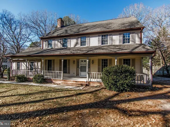 30668 Foxchase Dr, Salisbury, MD 21804