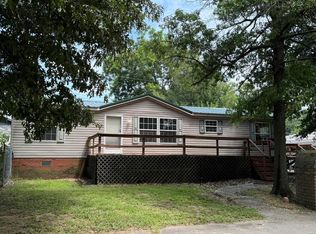 106 Douglas St, Clarkton, MO 63837