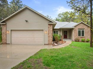 1445 Sawgrass Dr, Nekoosa, WI 54457