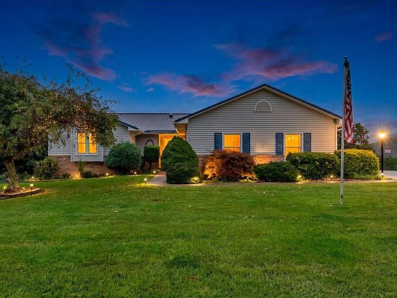 2nd image of 110 Cove Hills Dr