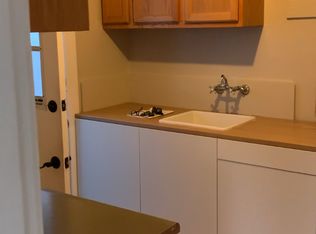 634 Bayview Dr, Hermosa Beach, CA 90254
