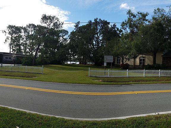 5th image of Cecelia Dr