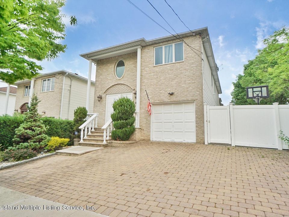 346 Amber St, Staten Island, NY 10306 Zillow