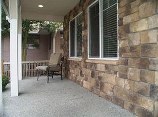 7744 17th Ave SW, Seattle, WA 98106