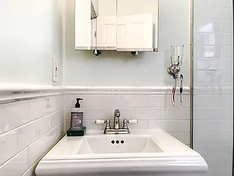 Rented by Nest Seekers International