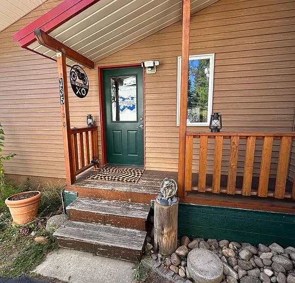 135 Forest Pl — Photo 12