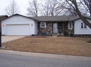 109 W Rockwood Blvd, Mulvane, KS 67110