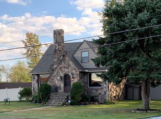 968 Swartz Rd, Akron, OH 44319