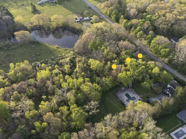 5295A Browntown Rd, Sawyer, MI 49125
