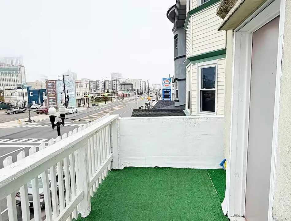 321 Atlantic Ave #2