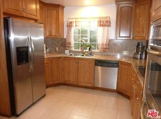 5652 Vantage Ave, Valley Village, CA 91607