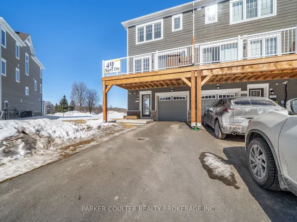 49 Surf Dr, Wasaga Beach, ON L9Z 0J4