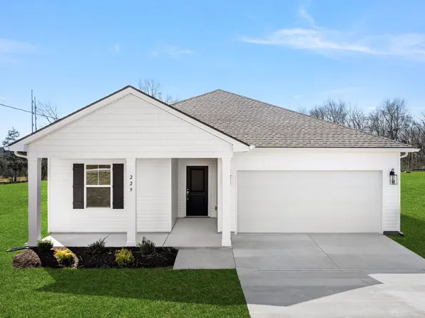 229 Idle Dr, Shelbyville, TN 37160