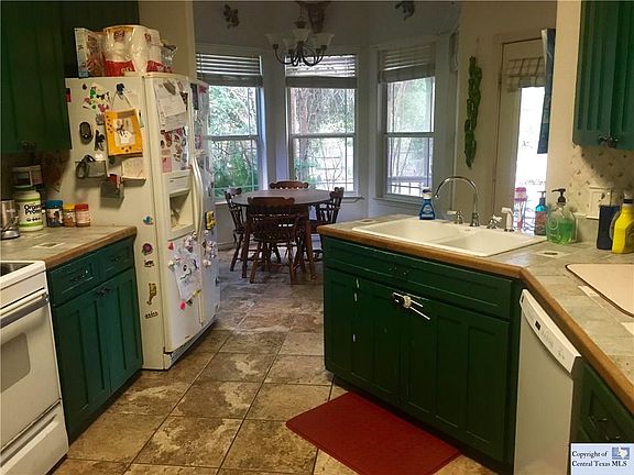 3rd image of 163 Tanglewood Dr